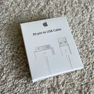 Apple NWOT iPhone iPod charger 30-pin to USB